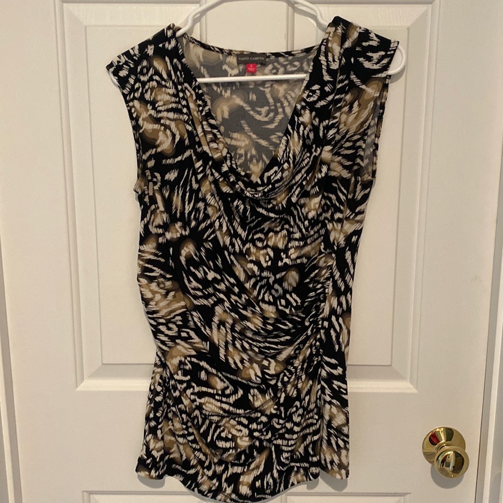NWOT Vince Camuto Top